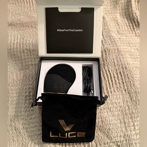 Luce Black 180 Facial Cleansing and Anti Aging Device.    NWT